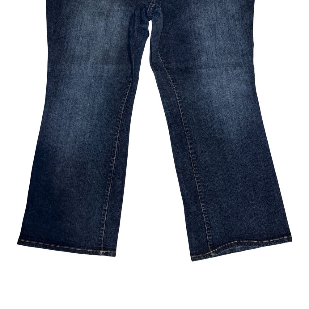 Torrid Plus Size Relaxed Bootcut Jeans Womens 26S 29 Denim Stretch Dark Wash - Picture 4 of 8